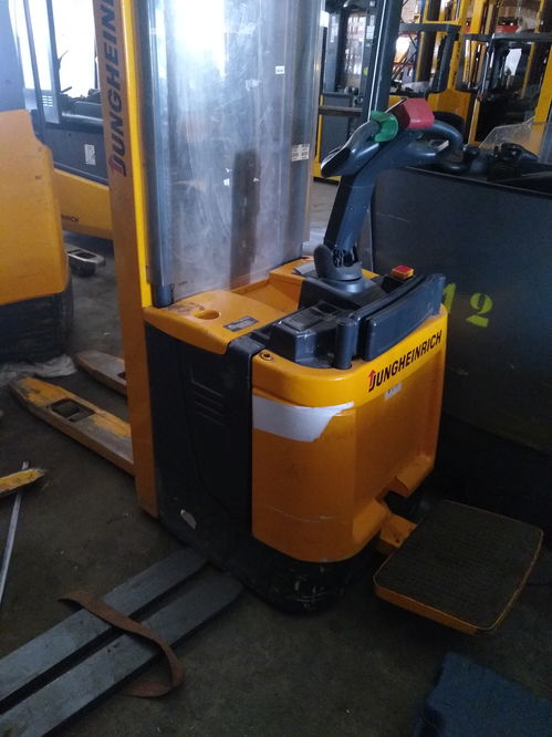 上海洋山港紅黃租賃 專業(yè)德國永恒力進(jìn)口叉車租賃服務(wù)